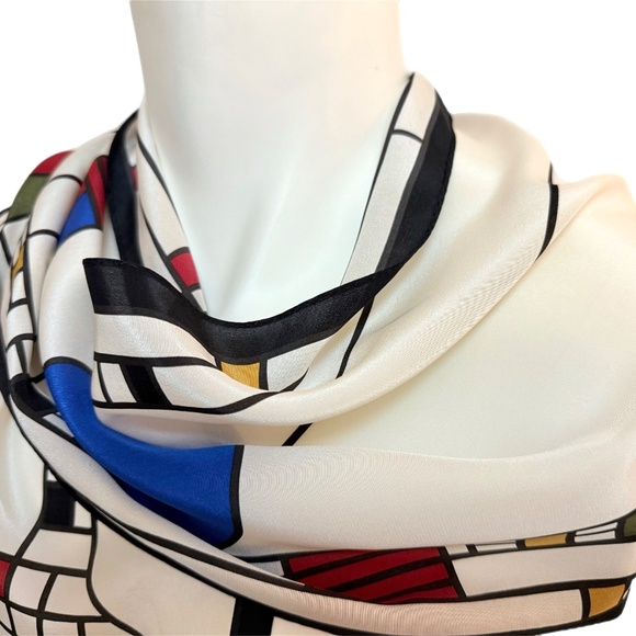 Frank Lloyd Wright Signature Geometric Long Scarf – 12" × 59" – Excellent Cond - Picture 3 of 6